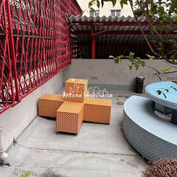 Prédio Comercial em São Paulo, bairro Santa Cecília