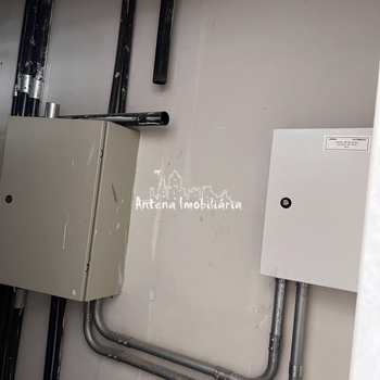 Prédio Comercial em São Paulo, bairro Santa Cecília