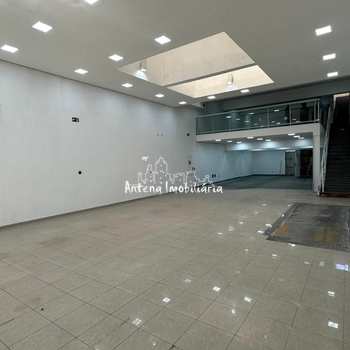 Prédio Comercial em São Paulo, bairro Santa Cecília