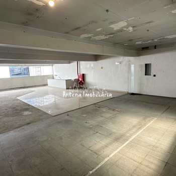 Prédio Comercial em São Paulo, bairro Santa Cecília