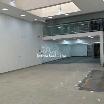 Prédio Comercial em São Paulo, bairro Santa Cecília