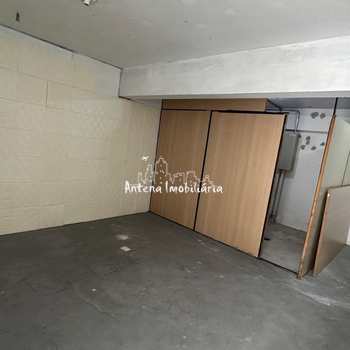 Prédio Comercial em São Paulo, bairro Santa Cecília