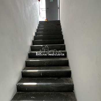 Prédio Comercial em São Paulo, bairro Santa Cecília