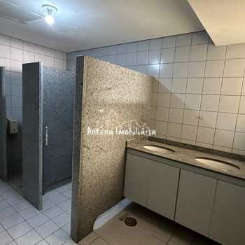 Prédio Comercial em São Paulo, bairro Santa Cecília