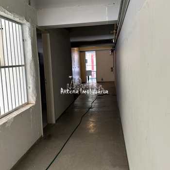 Prédio Comercial em São Paulo, bairro Santa Cecília