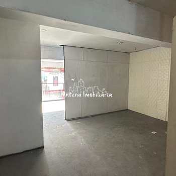 Prédio Comercial em São Paulo, bairro Santa Cecília