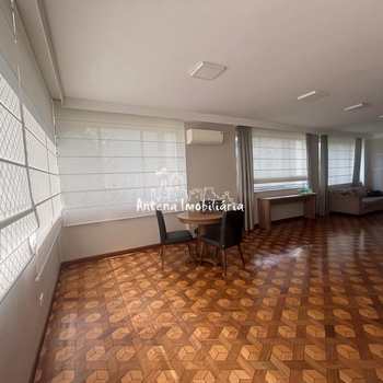 Apartamento em São Paulo, bairro Santa Cecília