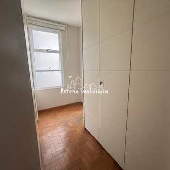Apartamento em São Paulo, bairro Santa Cecília
