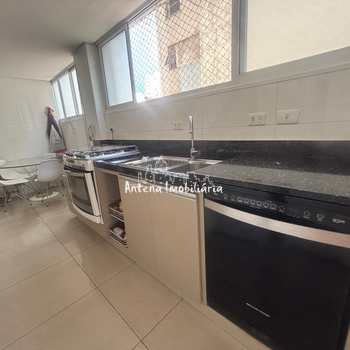 Apartamento em São Paulo, bairro Santa Cecília