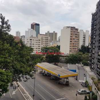 Kitnet em São Paulo, bairro Santa Cecília