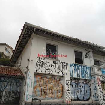 Casa em São Paulo, bairro Pacaembu