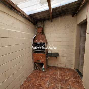 Casa de Condomínio em Ferraz de Vasconcelos, bairro Parque São Francisco
