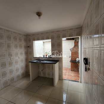 Casa de Condomínio em Ferraz de Vasconcelos, bairro Parque São Francisco