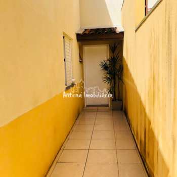 Casa de Condomínio em Ferraz de Vasconcelos, bairro Jardim Temporim