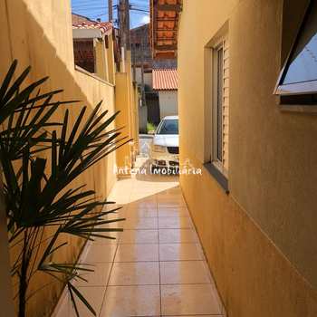 Casa de Condomínio em Ferraz de Vasconcelos, bairro Jardim Temporim
