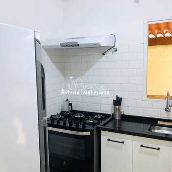 Casa de Condomínio em Ferraz de Vasconcelos, bairro Jardim Temporim