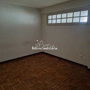 Casa em São Paulo, bairro Água Branca