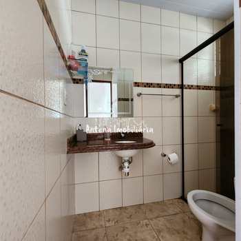 Apartamento em Ferraz de Vasconcelos, bairro Parque São Francisco