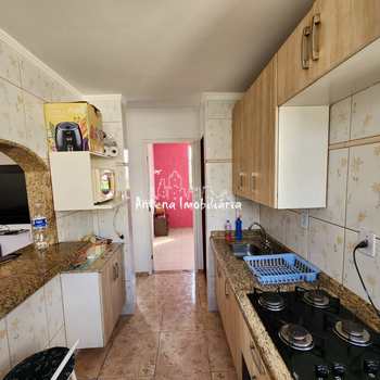 Apartamento em Ferraz de Vasconcelos, bairro Parque São Francisco