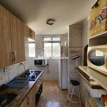 Apartamento em Ferraz de Vasconcelos, bairro Parque São Francisco