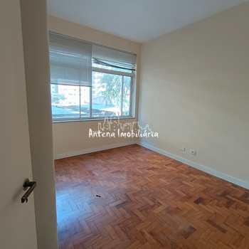 Apartamento em São Paulo, bairro Santa Cecília