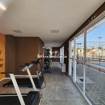 Apartamento em Ferraz de Vasconcelos, bairro Jardim Rodrigues Alves