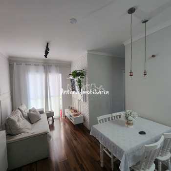 Apartamento em Ferraz de Vasconcelos, bairro Jardim Rodrigues Alves