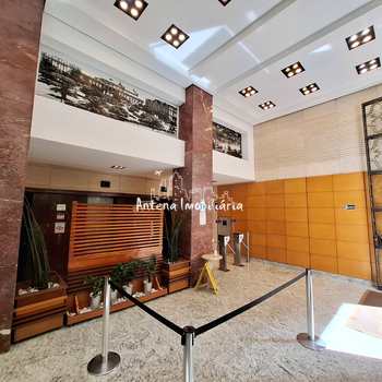 Conjunto Comercial em São Paulo, bairro Anhangabaú