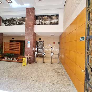 Conjunto Comercial em São Paulo, bairro Anhangabaú
