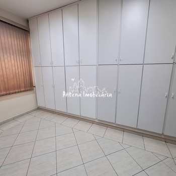 Conjunto Comercial em São Paulo, bairro Anhangabaú