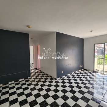 Apartamento em Ferraz de Vasconcelos, bairro Vila Solar