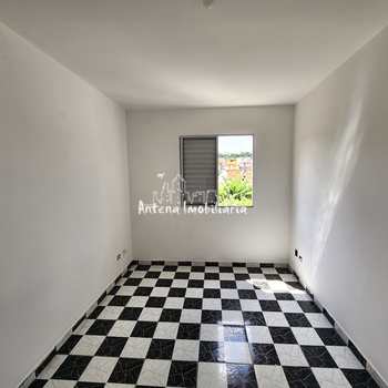 Apartamento em Ferraz de Vasconcelos, bairro Vila Solar