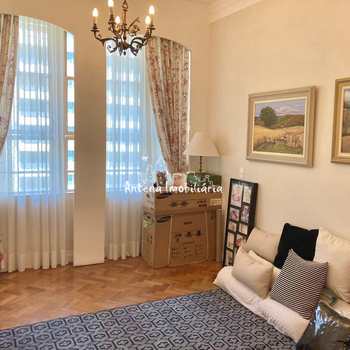 Apartamento em São Paulo, bairro Higienópolis