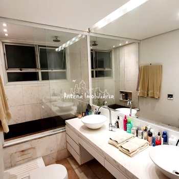 Apartamento em São Paulo, bairro Santa Cecília