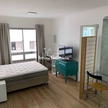 Kitnet em São Paulo, bairro Santa Cecília