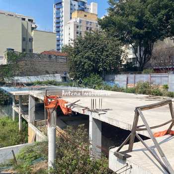 Terreno Comercial em São Paulo, bairro Santa Cecília