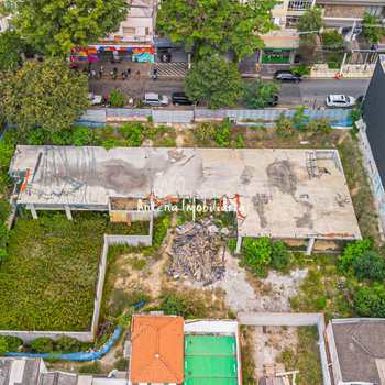 Terreno Comercial em São Paulo, bairro Santa Cecília