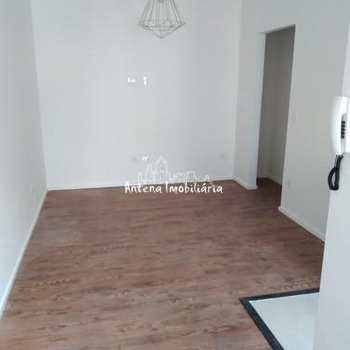 Apartamento em São Paulo, bairro Santa Cecília