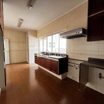 Apartamento em São Paulo, bairro Higienópolis