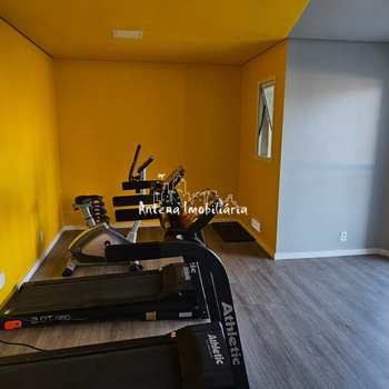 Apartamento em Ferraz de Vasconcelos, bairro Tanquinho