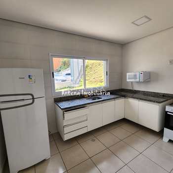 Apartamento em Ferraz de Vasconcelos, bairro Tanquinho