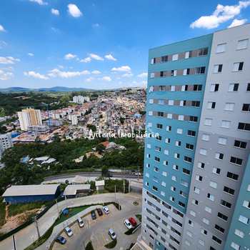 Apartamento em Ferraz de Vasconcelos, bairro Vila São Paulo