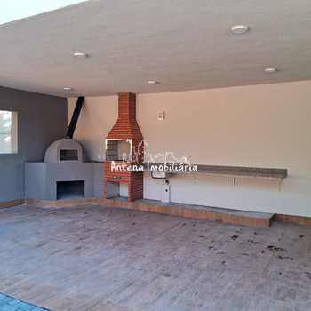 Apartamento em Ferraz de Vasconcelos, bairro Vila São Paulo