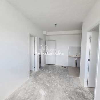 Apartamento em Ferraz de Vasconcelos, bairro Vila São Paulo