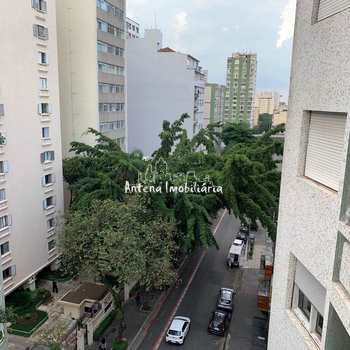 Apartamento em São Paulo, bairro Santa Cecília