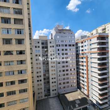 Apartamento em São Paulo, bairro Santa Cecília