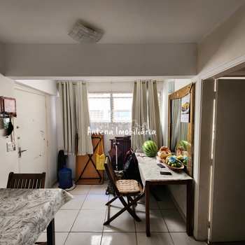 Apartamento em São Paulo, bairro Santa Cecília