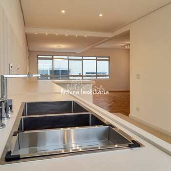 Apartamento em São Paulo, bairro Higienópolis