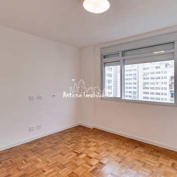 Apartamento em São Paulo, bairro Higienópolis