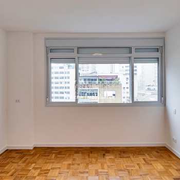 Apartamento em São Paulo, bairro Higienópolis